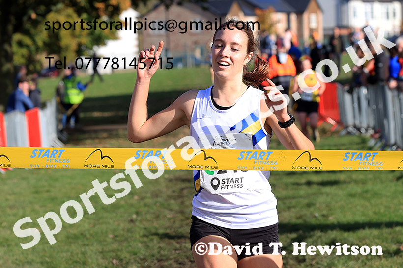 Senior women, 2024 Northern Cross Country Relays, Graves Park, Sheffield.   Photo: David T. Hewitson/Sports for All Pics